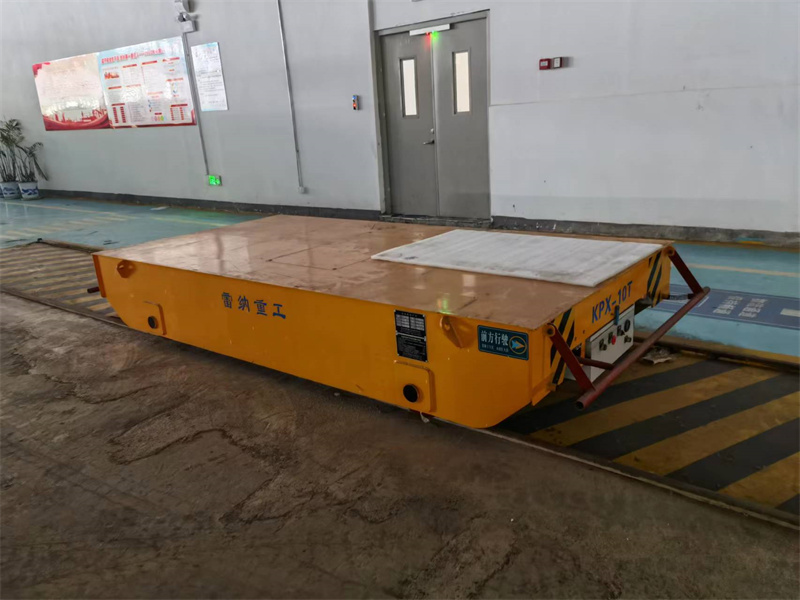 कैबिनेट ट्रांसफर कार्ट