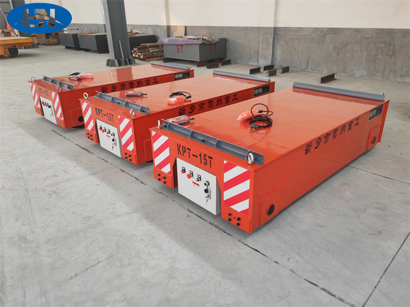 ट्रेन में ट्रांसफर कार