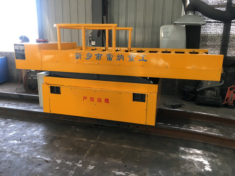 कैसे इलेक्ट्रिक रेल परिवहन वाहन सामग्री प्रबंधन को अनुकूलित करते हैं