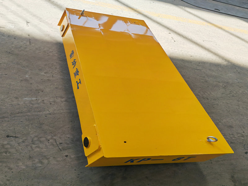 अनियंत्रित रेल ट्रांसफर ट्रॉली